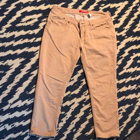 Unionbay size 13 khaki capris skinny - Picture 1 of 3